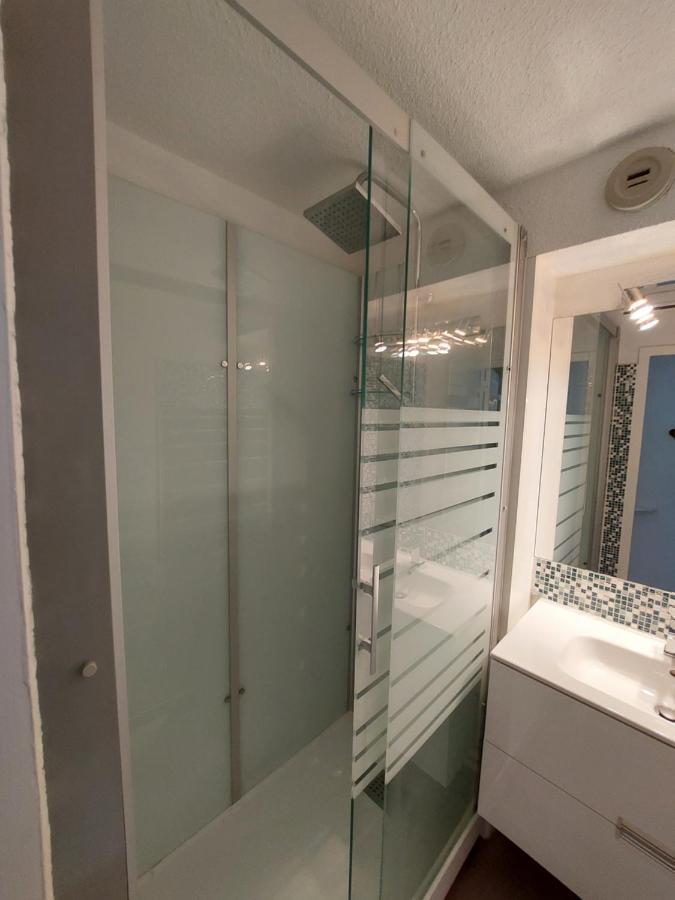 40M2 - Ski Aux Pieds - La Tania - Parking Couvert Exterior photo